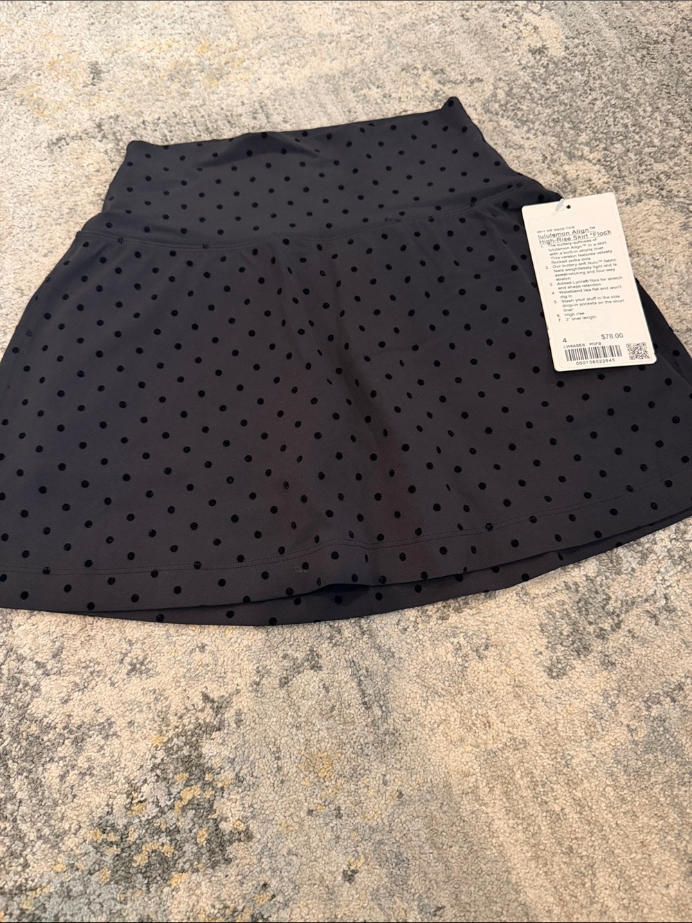lululemon athletica Black-align  Skort with Polka Dots sz 4